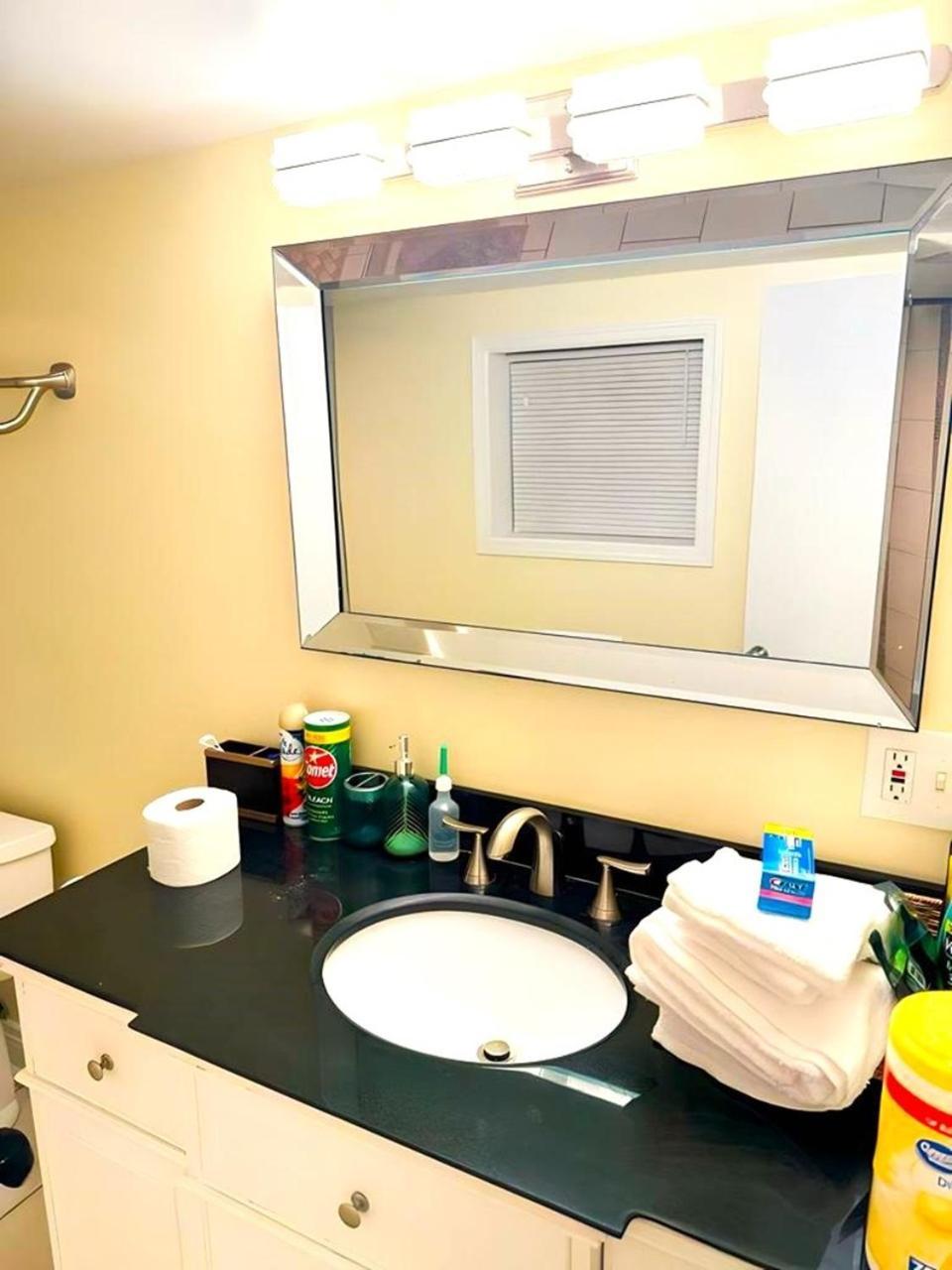 Fully Equipped Cozy 4/5 Br Leilighet Chicago Eksteriør bilde